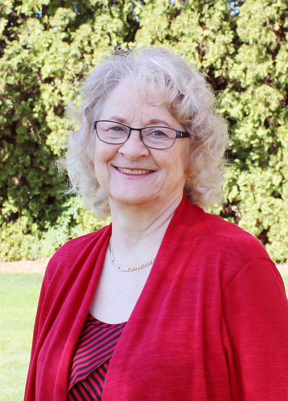 Laura Padden headshot